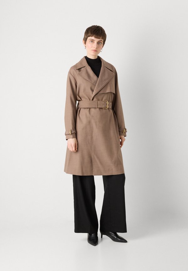 MARCIANO BY GUESS CHRISTINA
