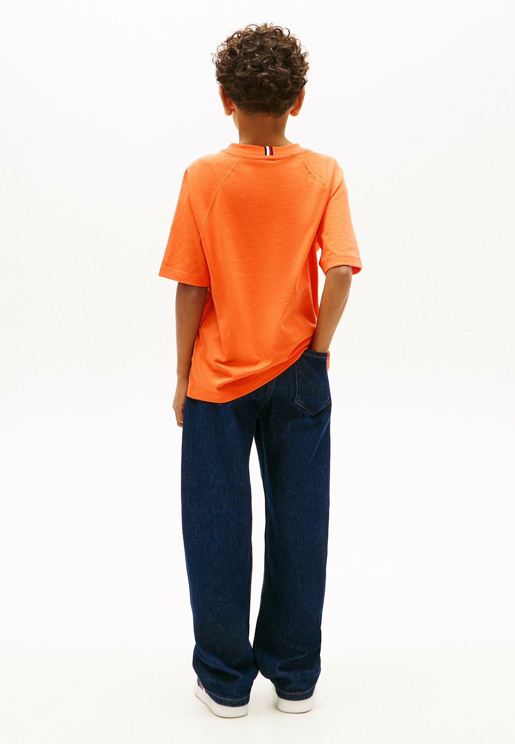 SMILEY FLAG LOGO JERSEY T-SHIRT Media 4