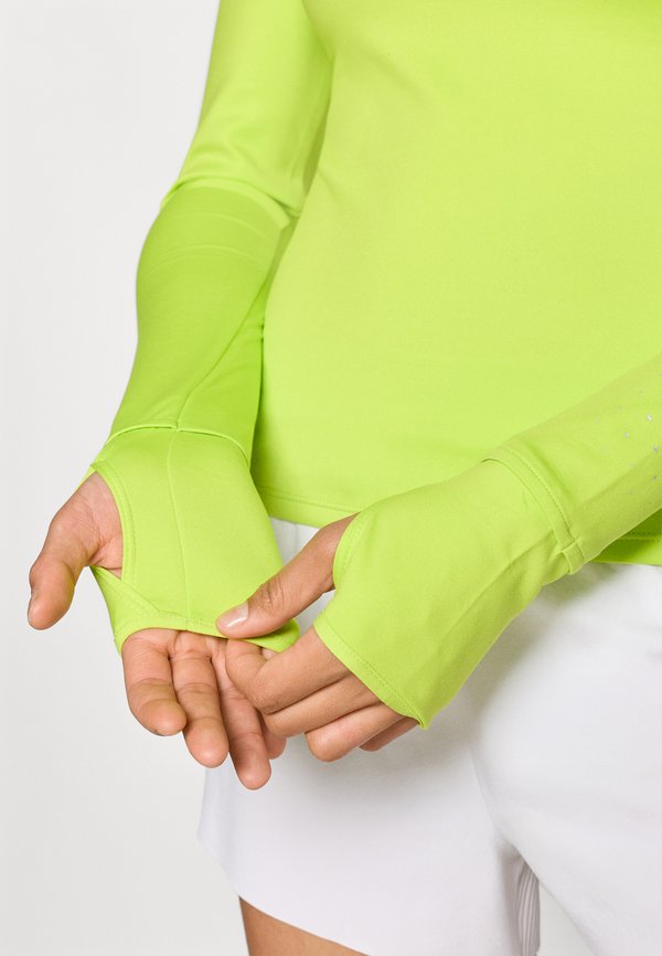 Nike Performance TOP