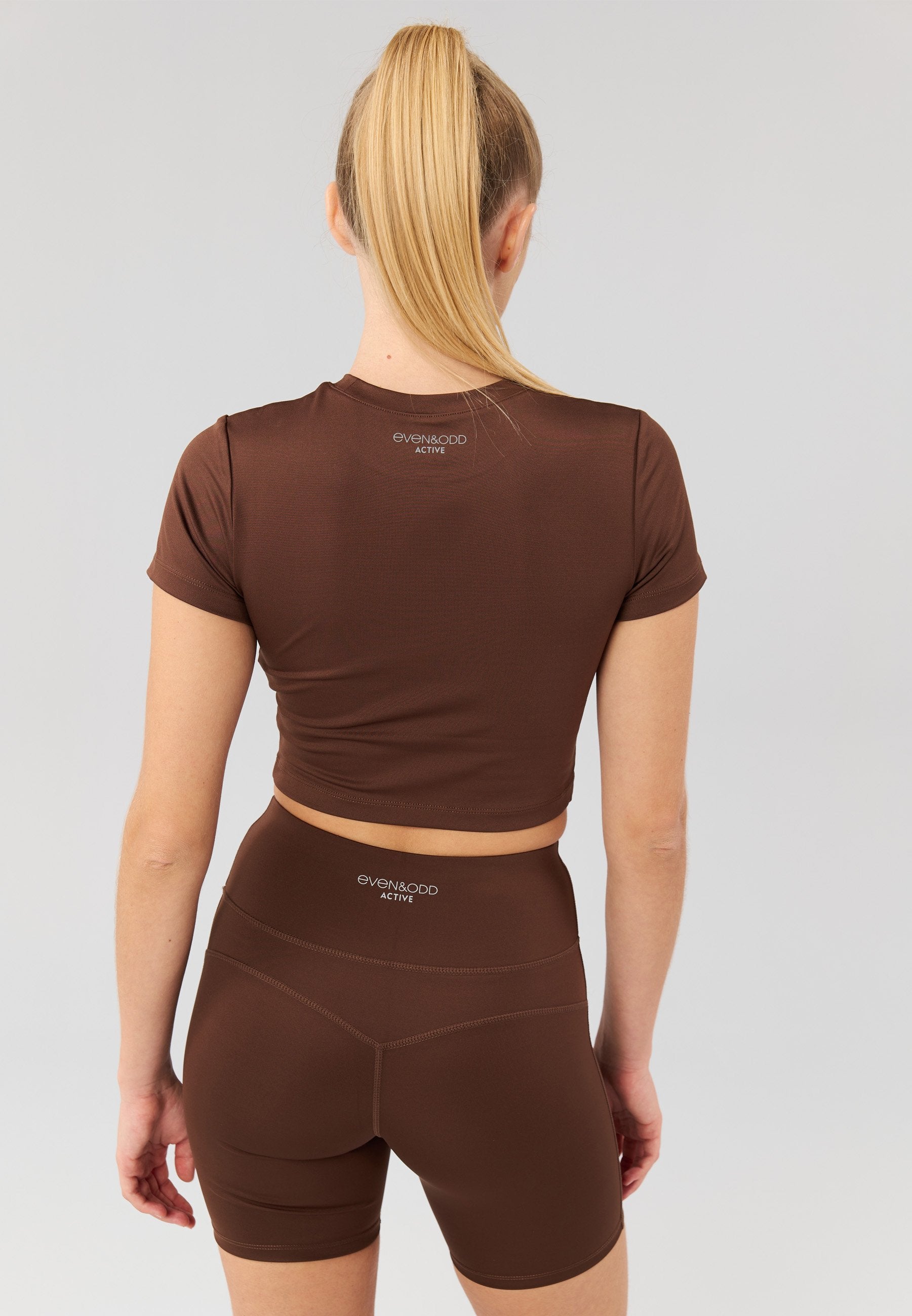 Even&Odd active ESSENTIAL CROPPED T-SHIRT