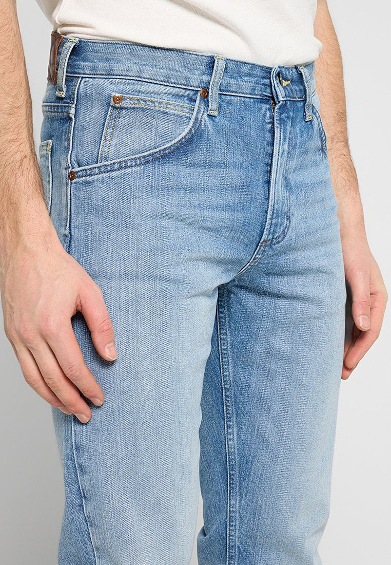 Lee