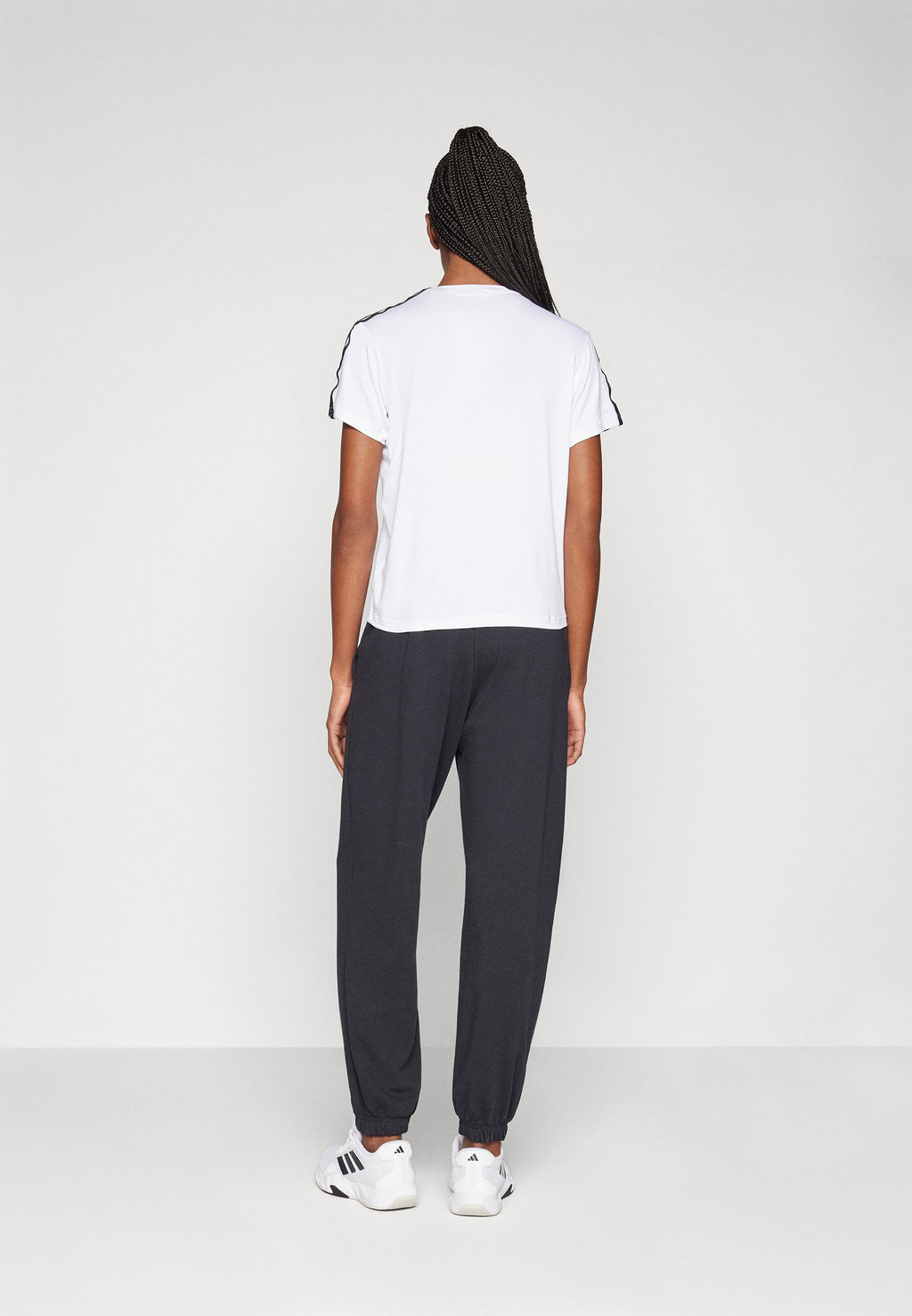 adidas Sportswear ESSENTIALS SMALL LOGO CUFFED PANTS