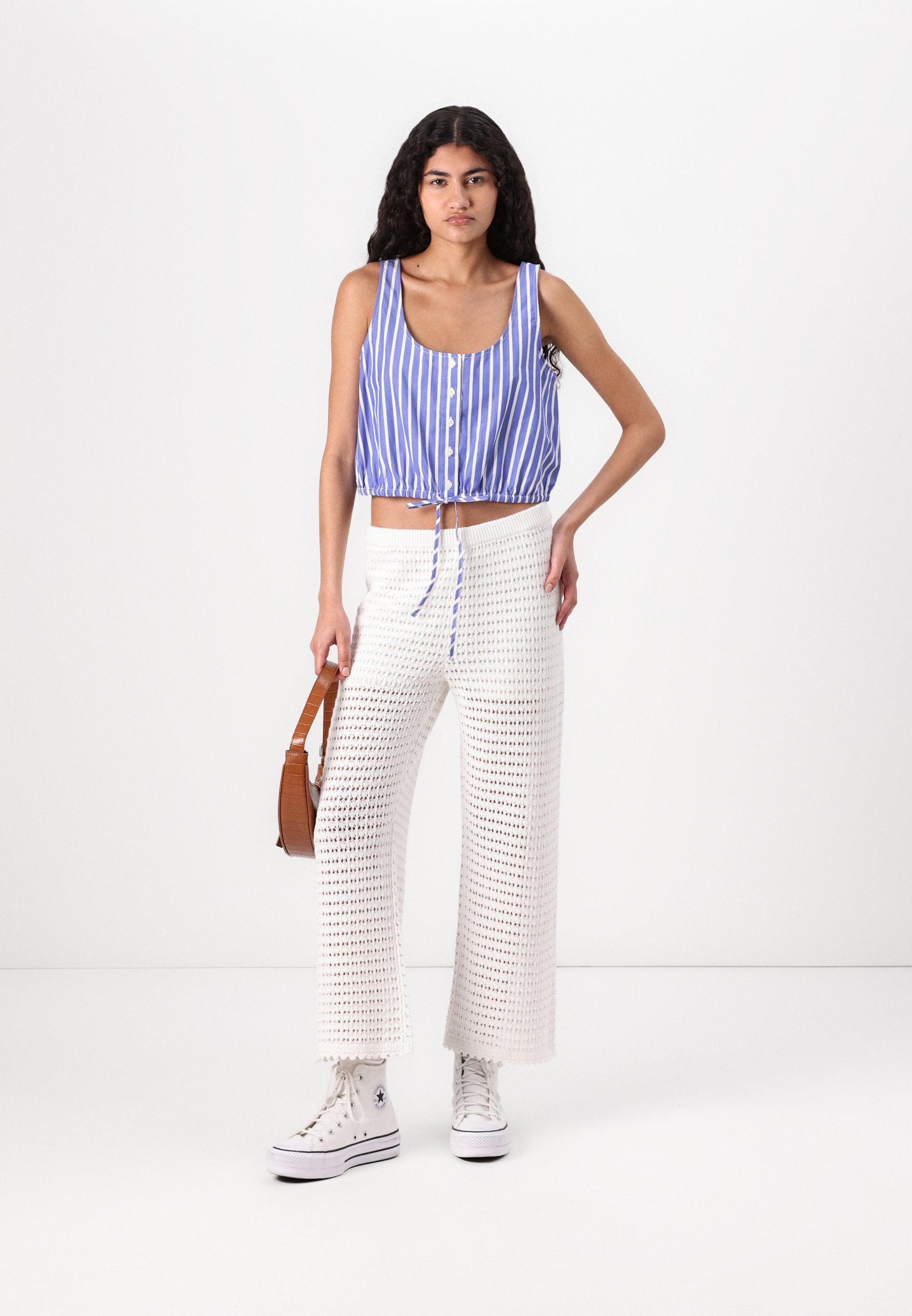 GAP FRONT CINCHED