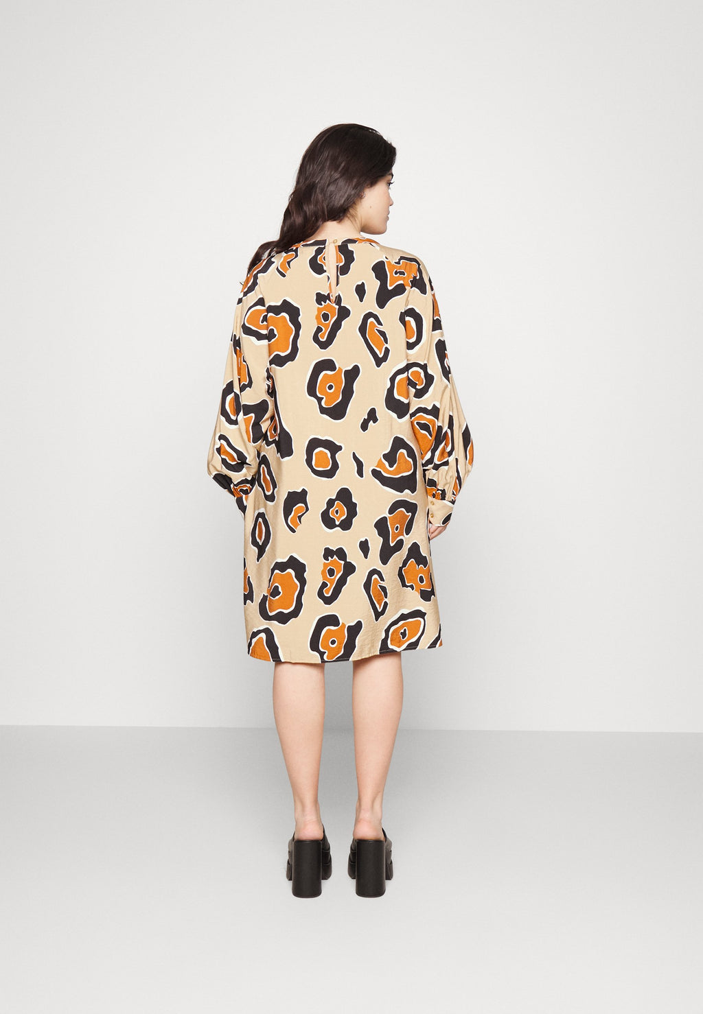 Object Curve OBJJACIRA SHORT DRESS