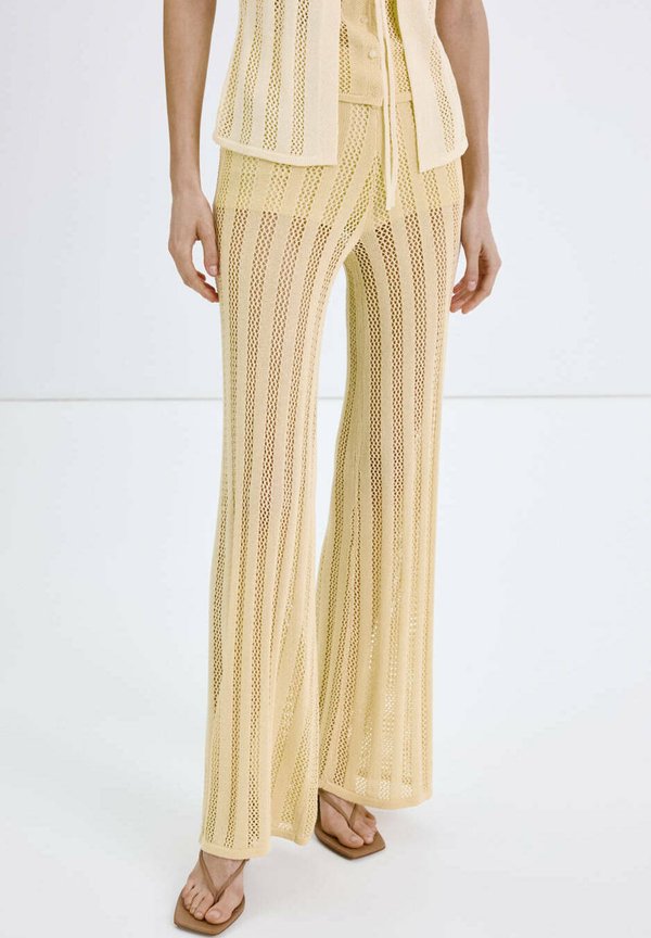 Mango ADULT - Trousers - light yellow