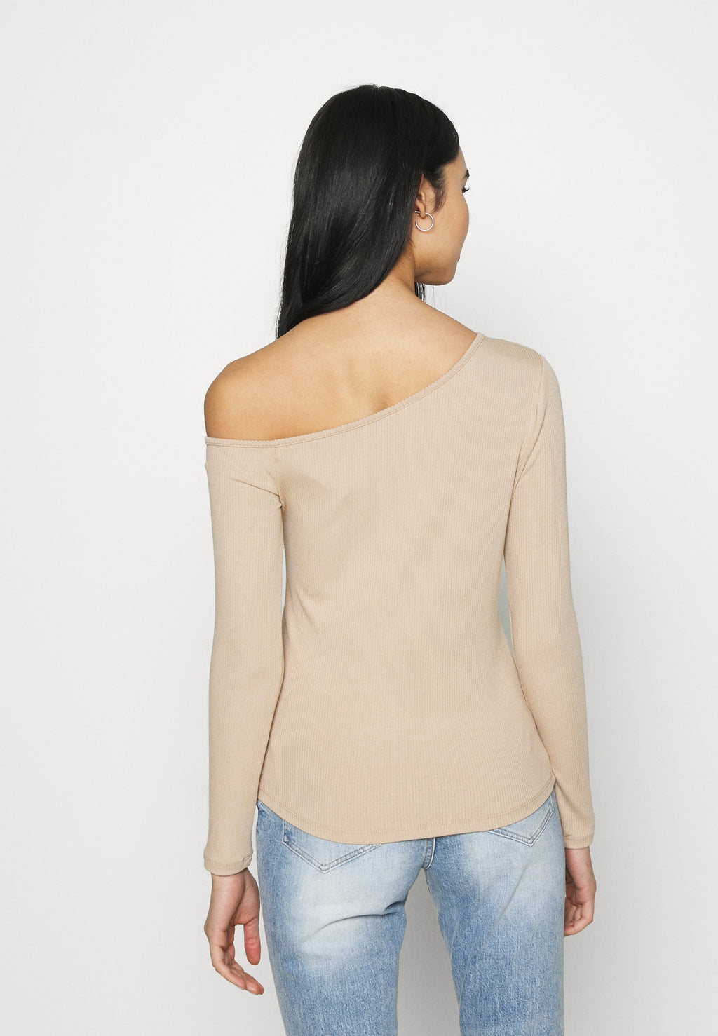 Forever New ELLIE TIPPED SHOULDER