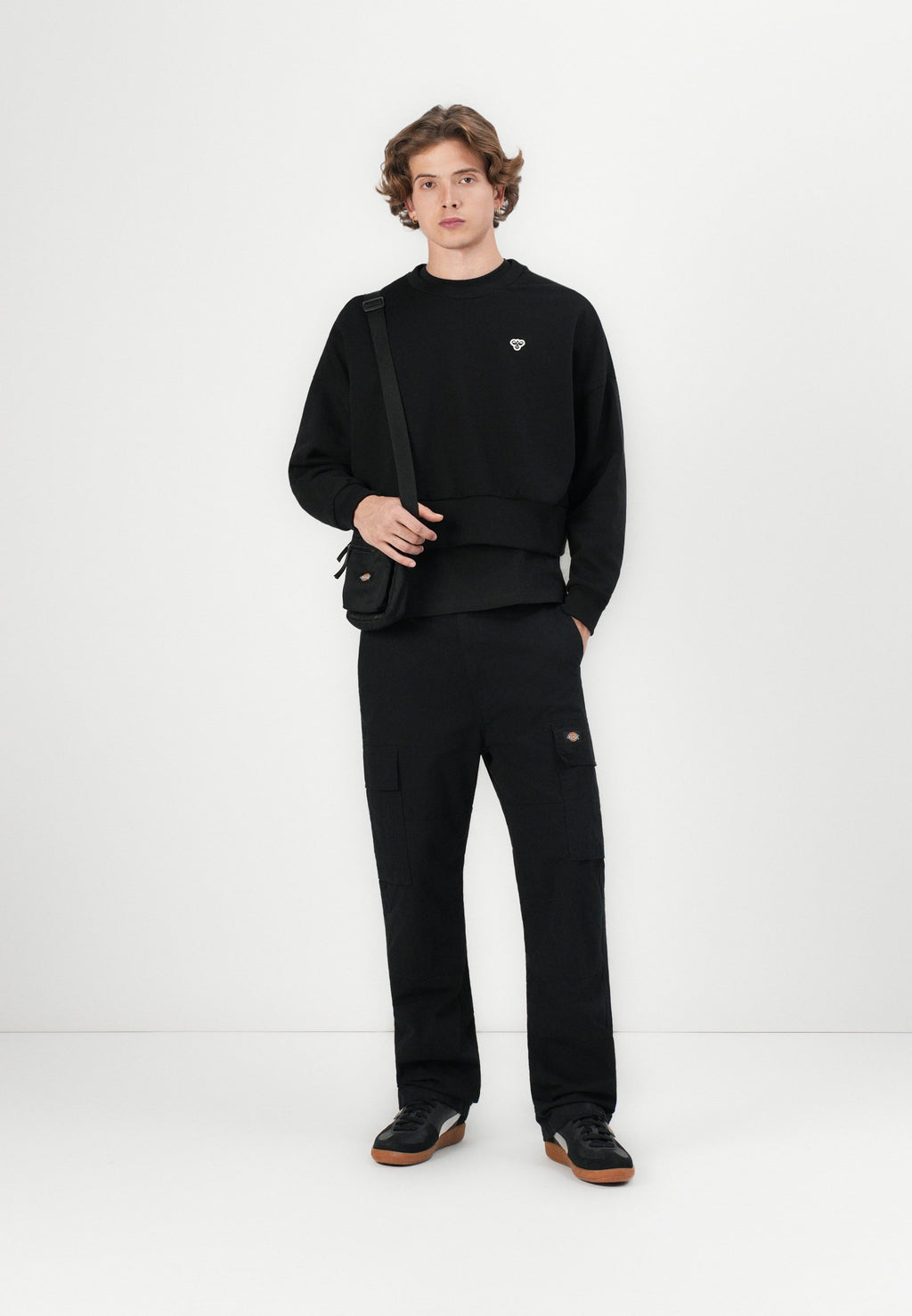 Hummel BOXY CREW NECK