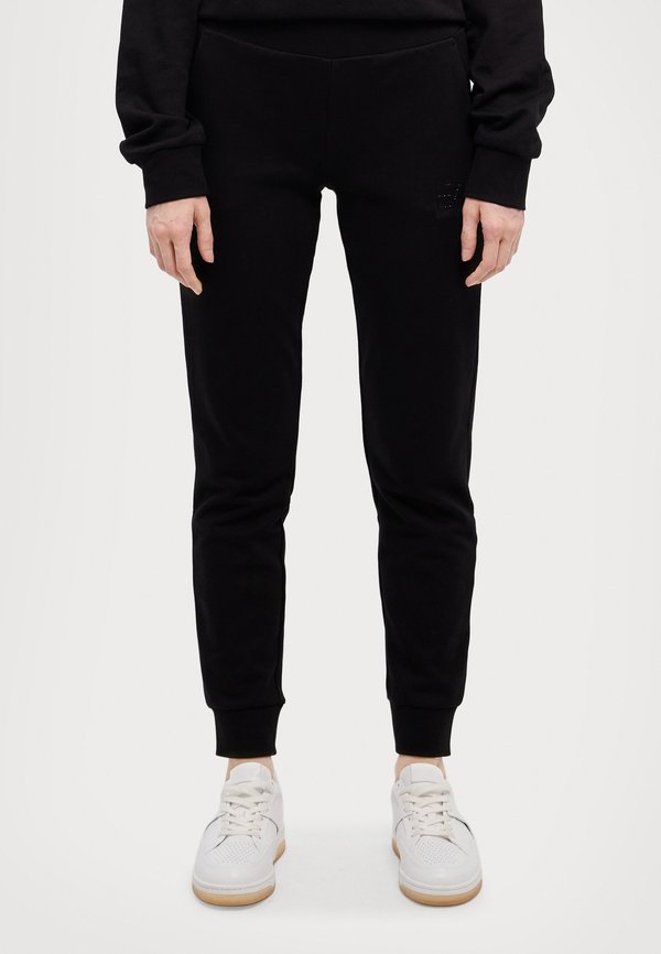EA7 Emporio Armani
