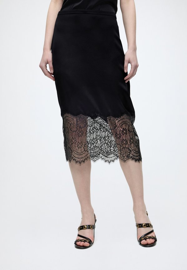 Good American SLIP MIDI SKIRT