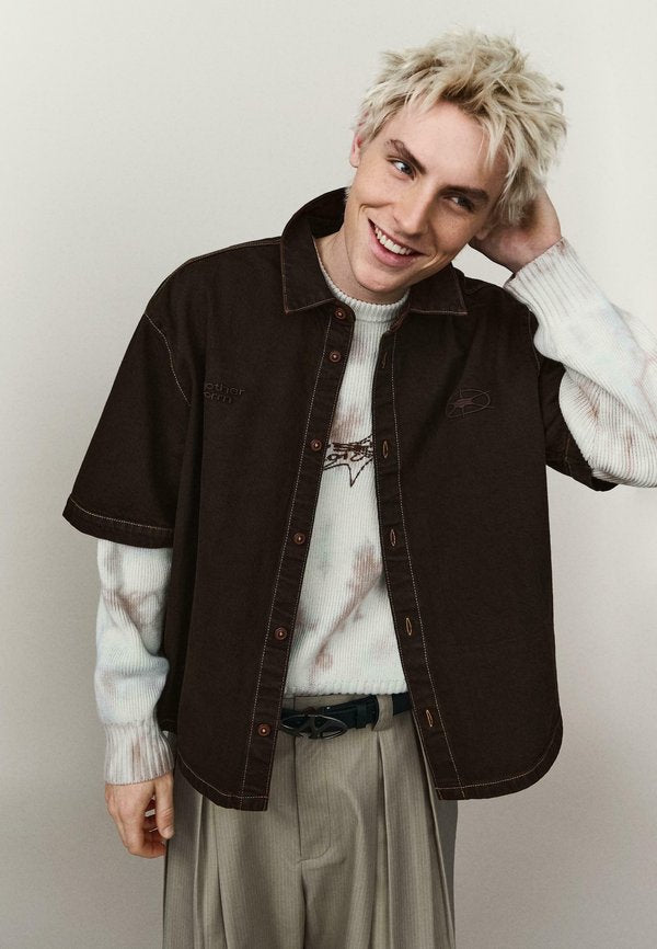 Bershka EMBROIDERED BOXY  - Shirt - dark brown