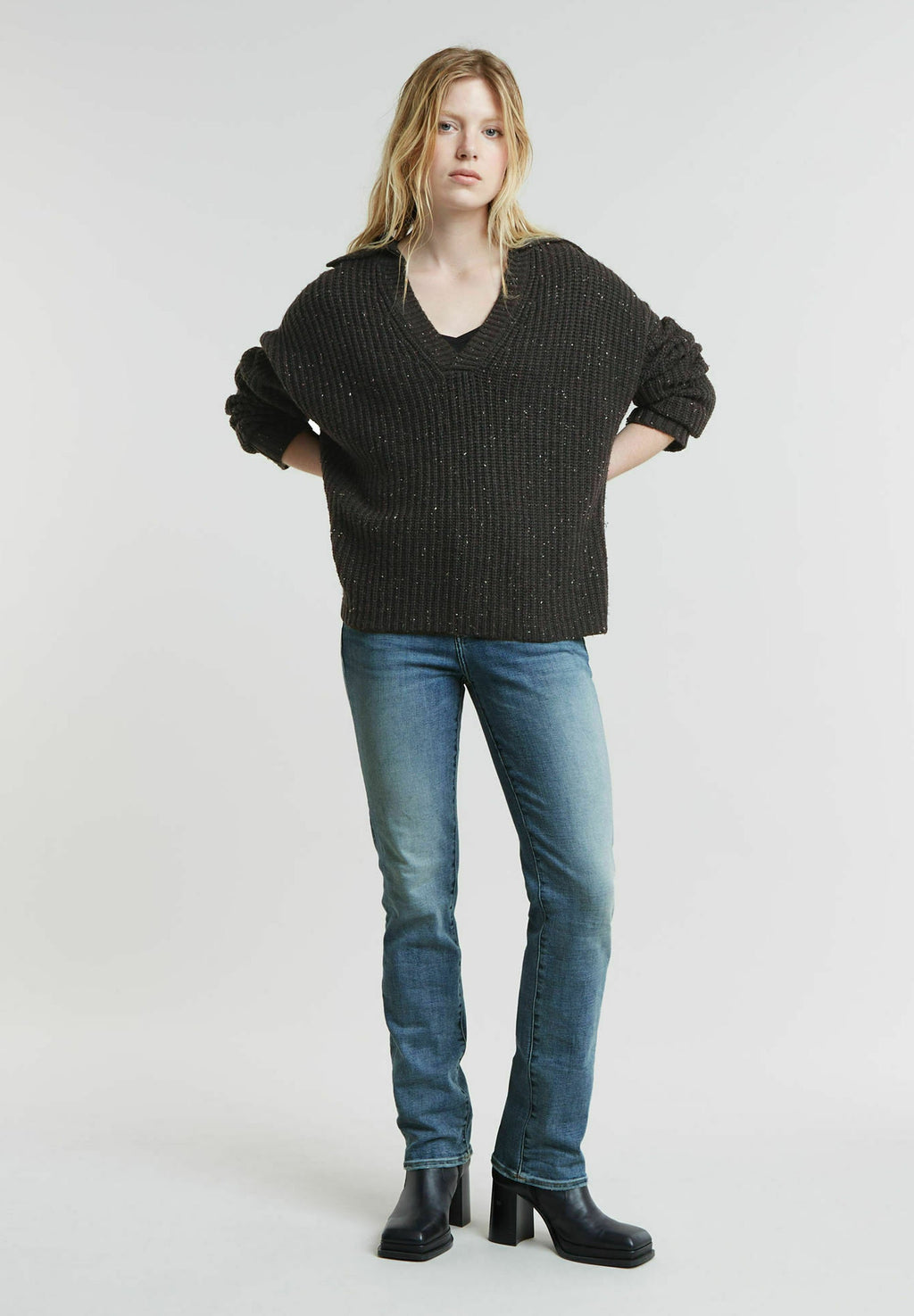 HEAVY KNITTED LOOSE POLO Media 2