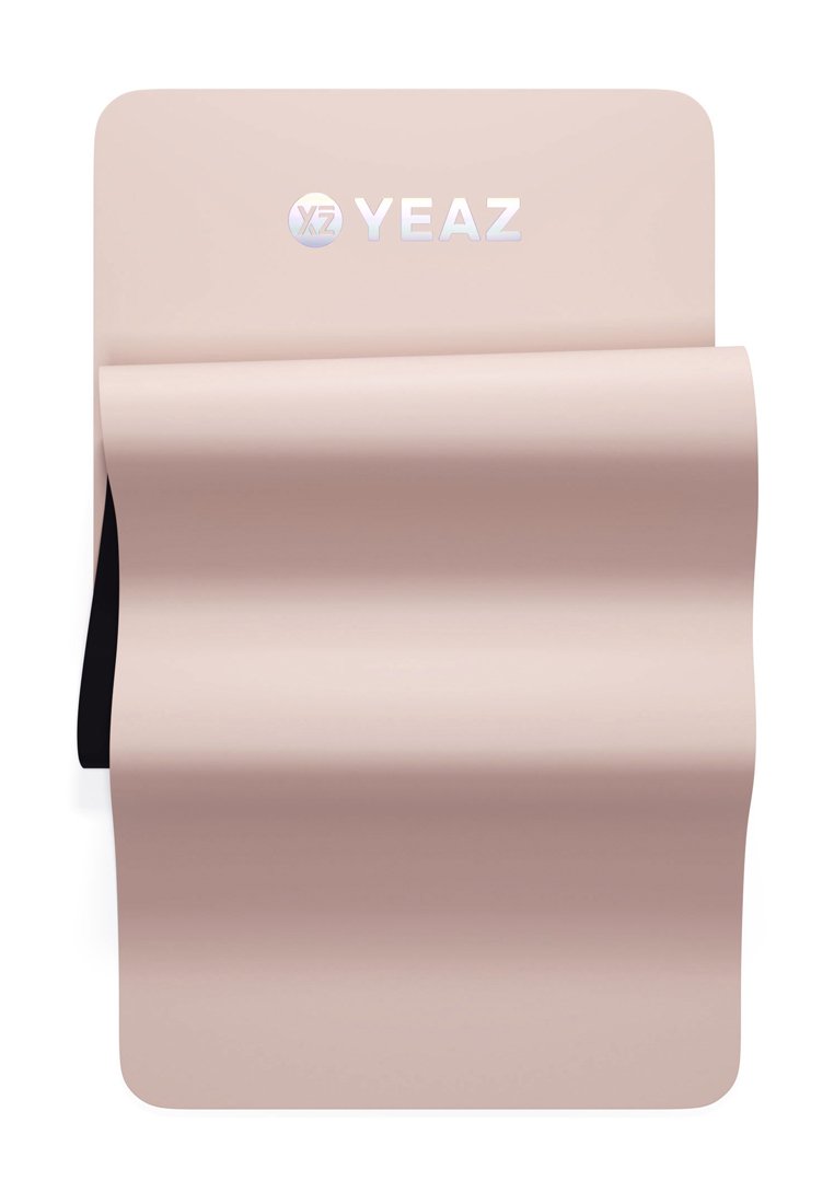 Yeaz AURA
