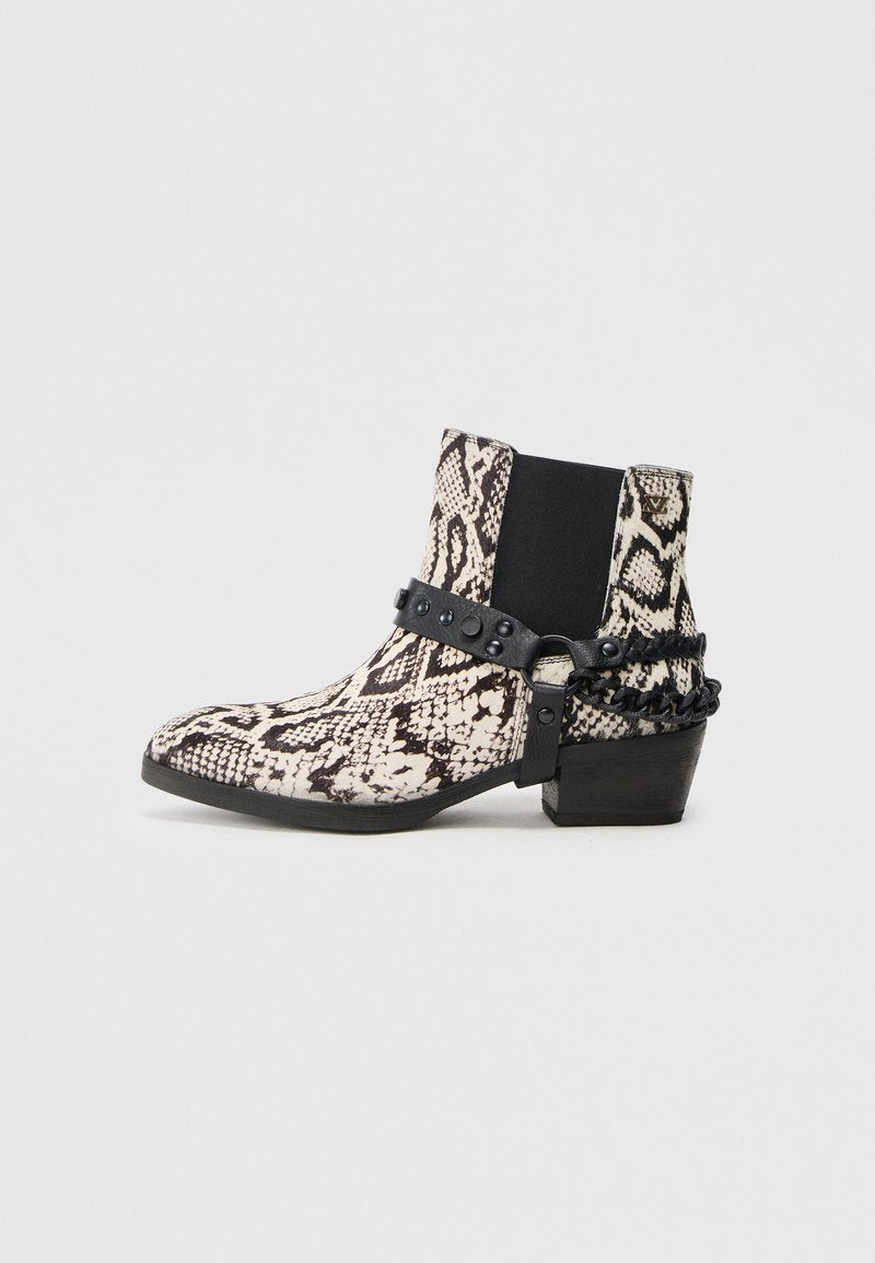 Lazamani Stiefelette Media 1
