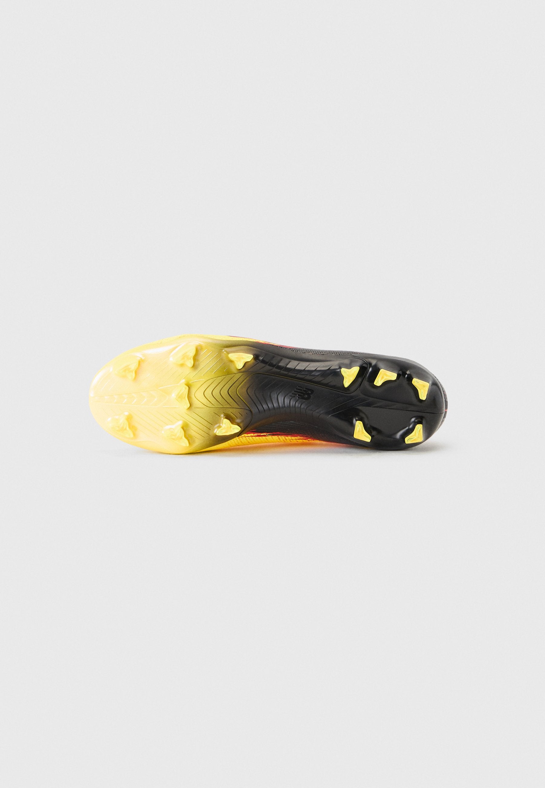 New Balance FURON V8 ELITE FG