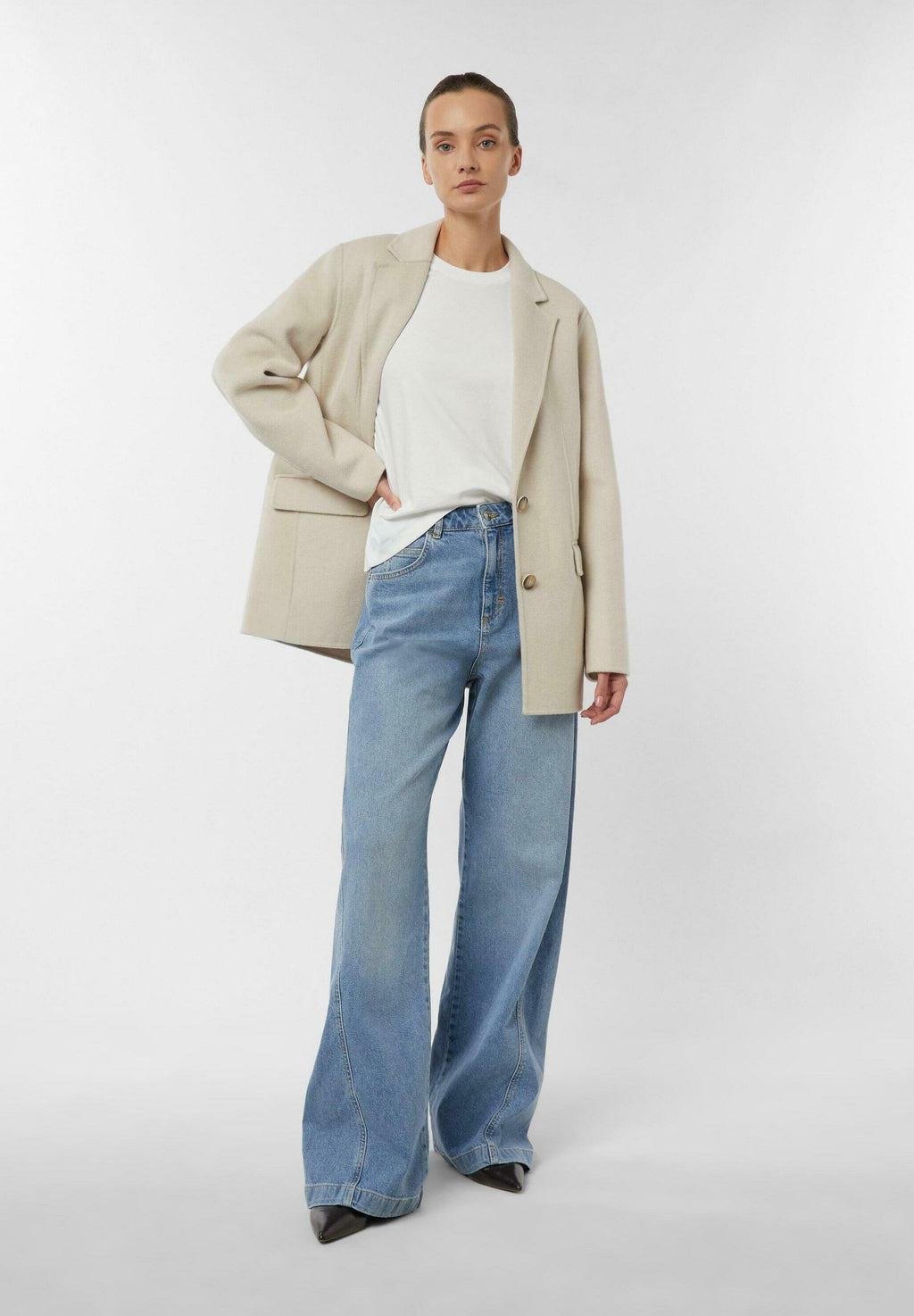 comma Wide Leg Media 2