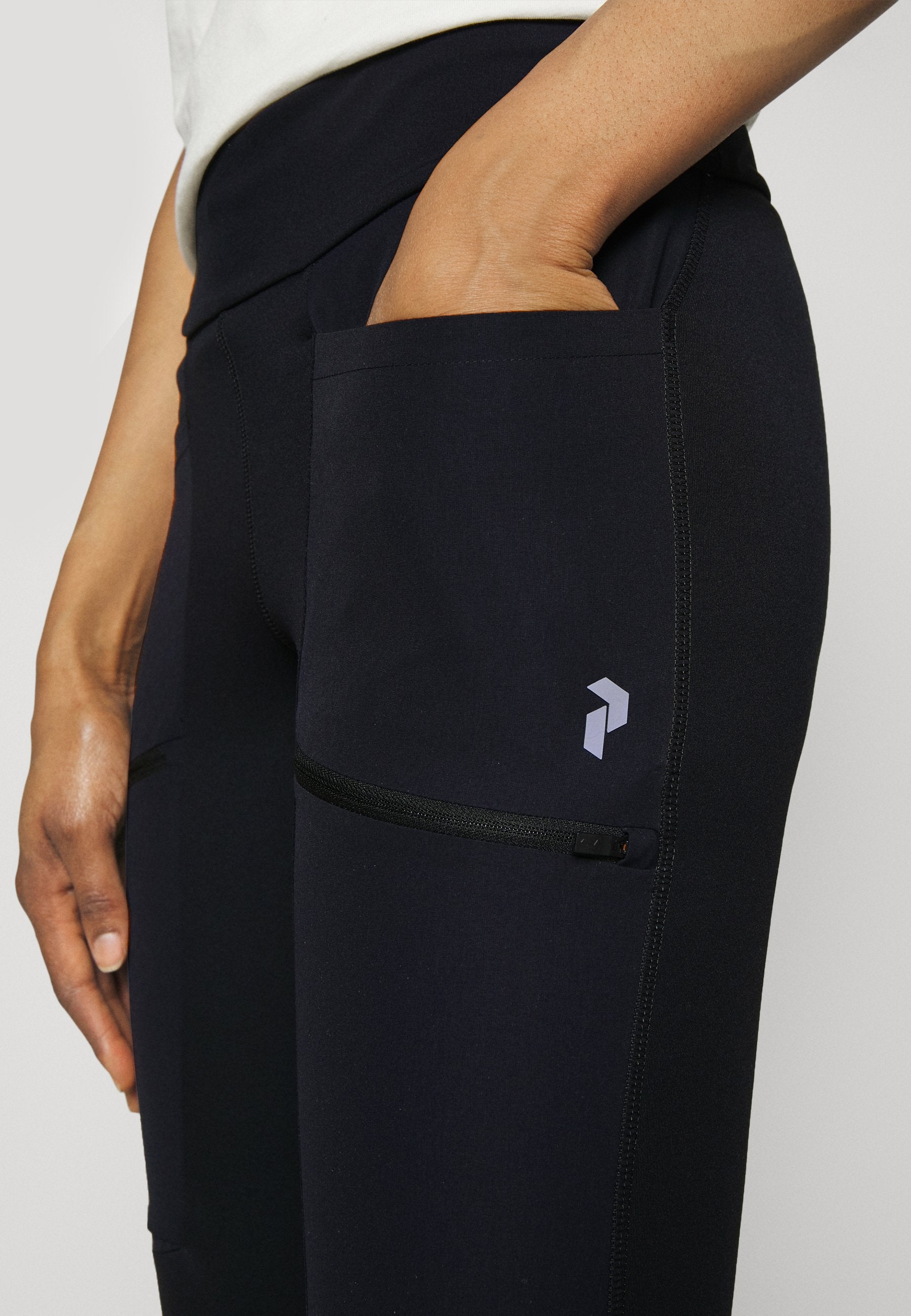 Peak Performance VISLIGHT TRACK TIGHTS