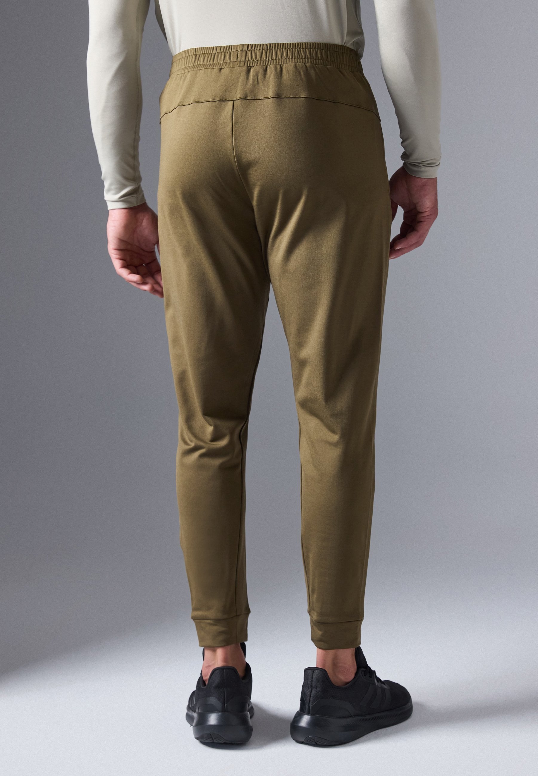Pier One Sport