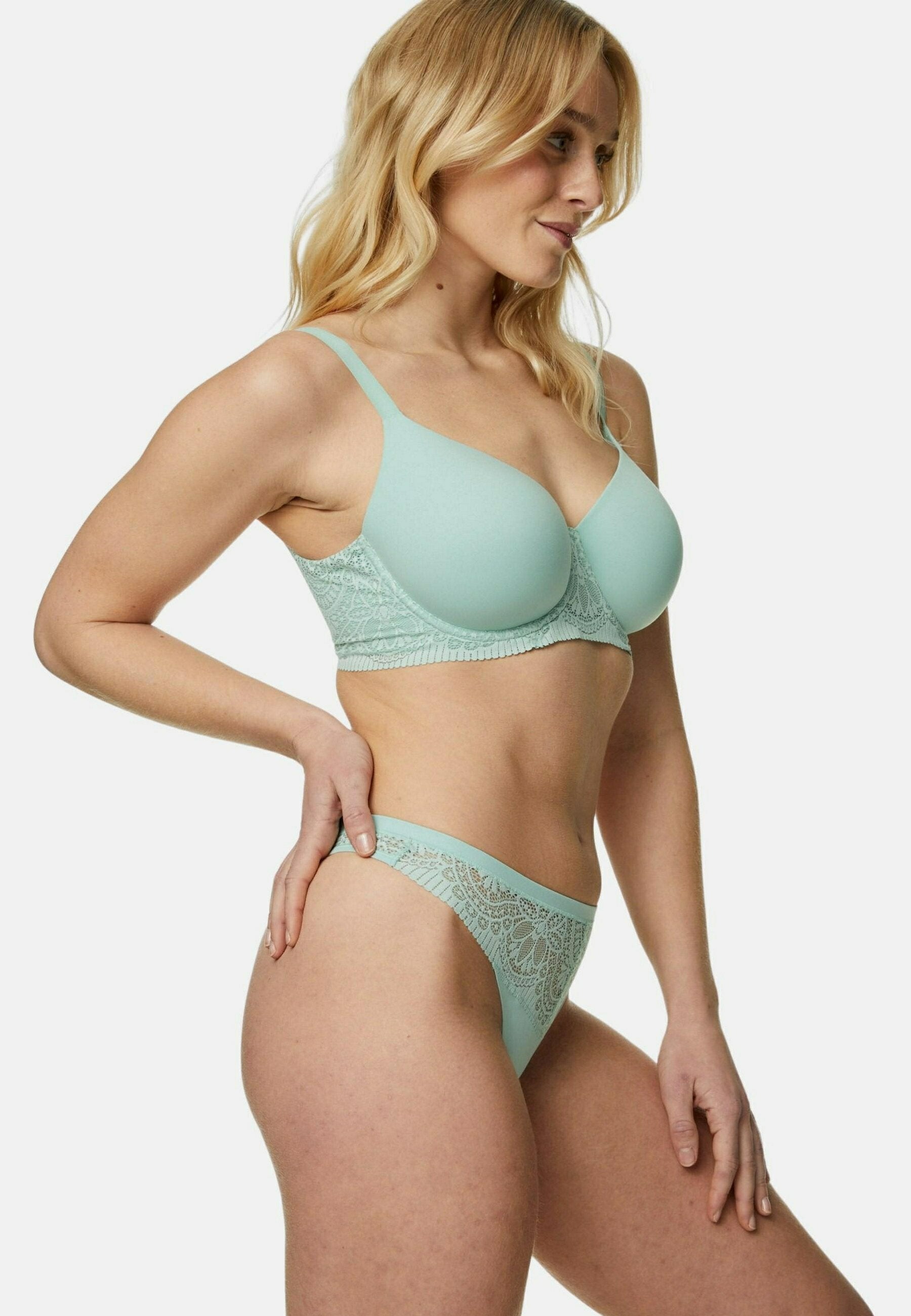 Marks & Spencer 3PACK BODY SOFT™