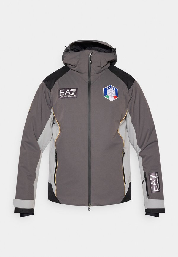 EA7 Emporio Armani