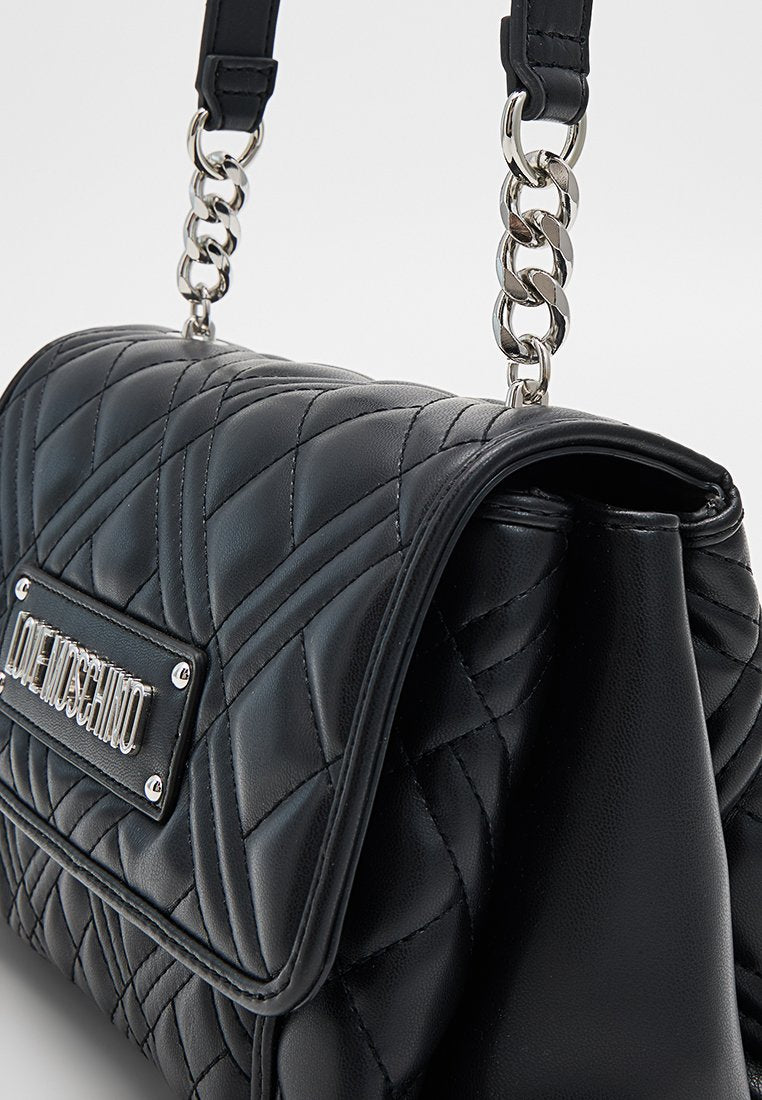 Love Moschino