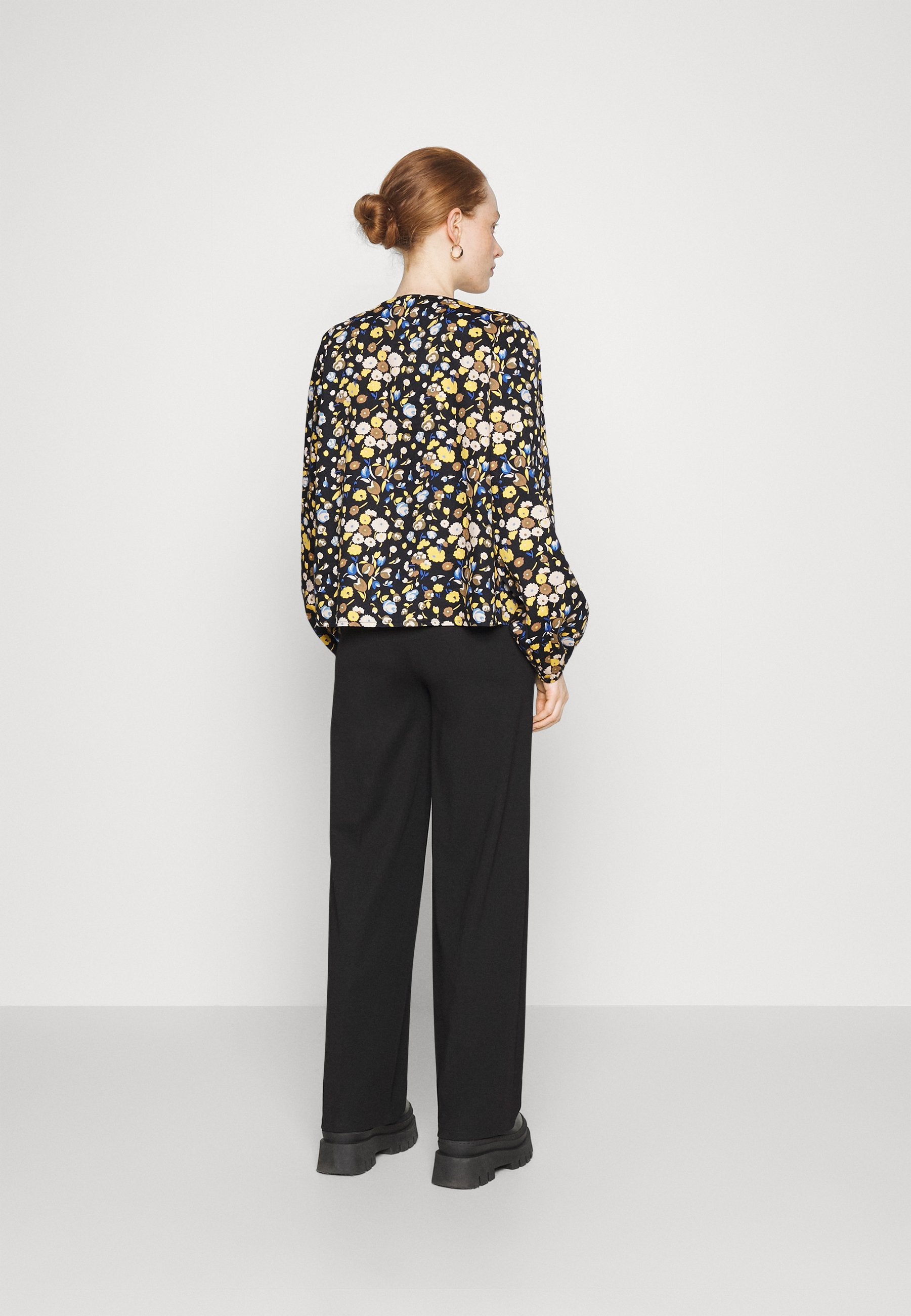Sofie Schnoor BLOUSE