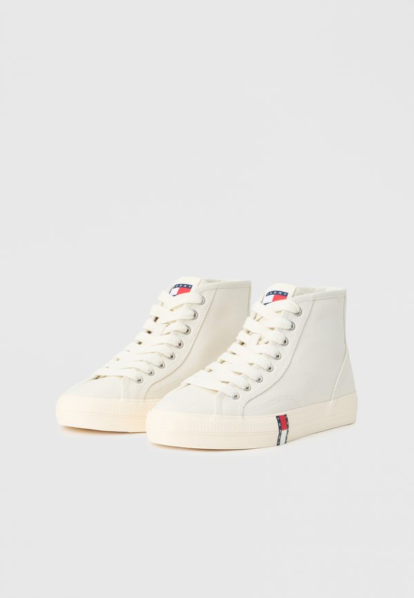 Tommy Jeans