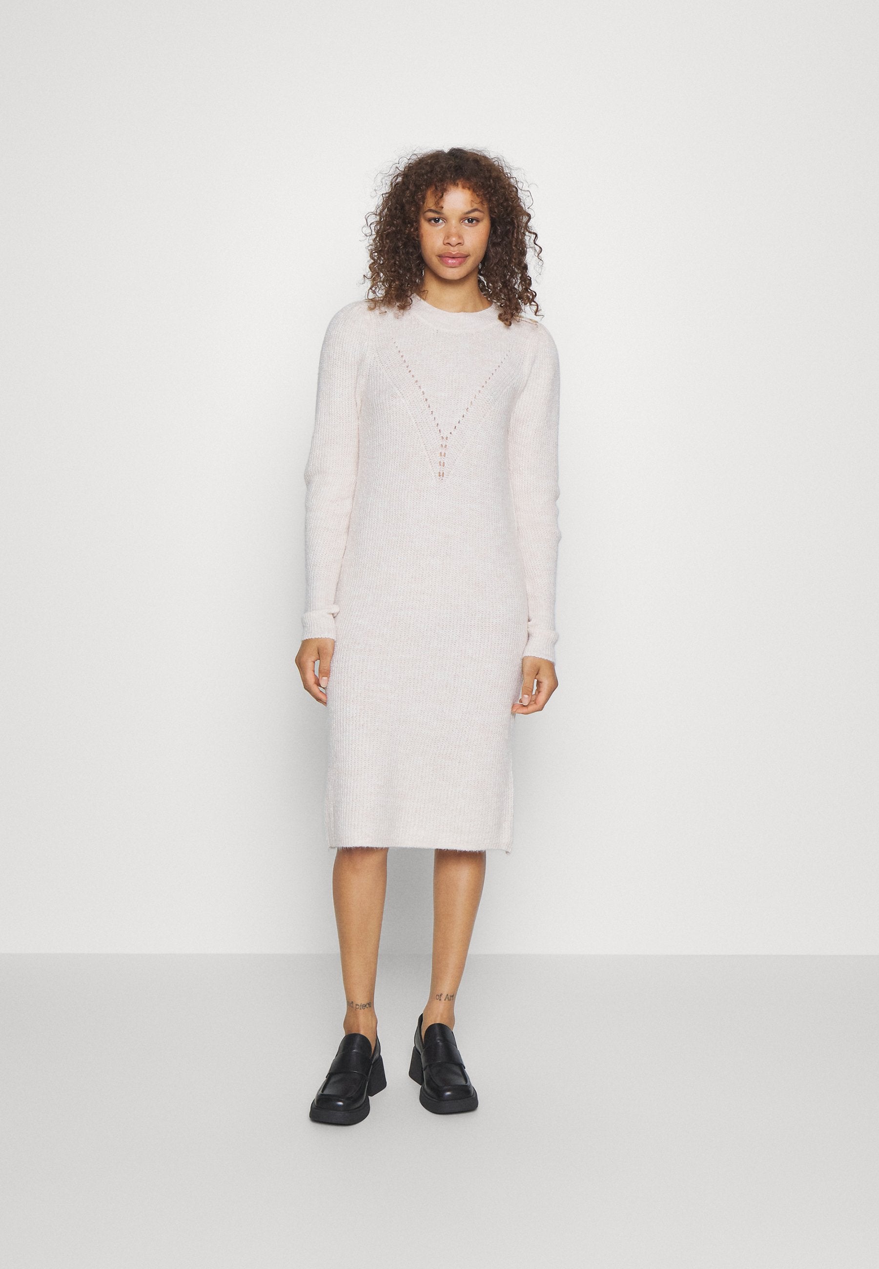 ONLCYRUS BUTTON DRESS Media 3