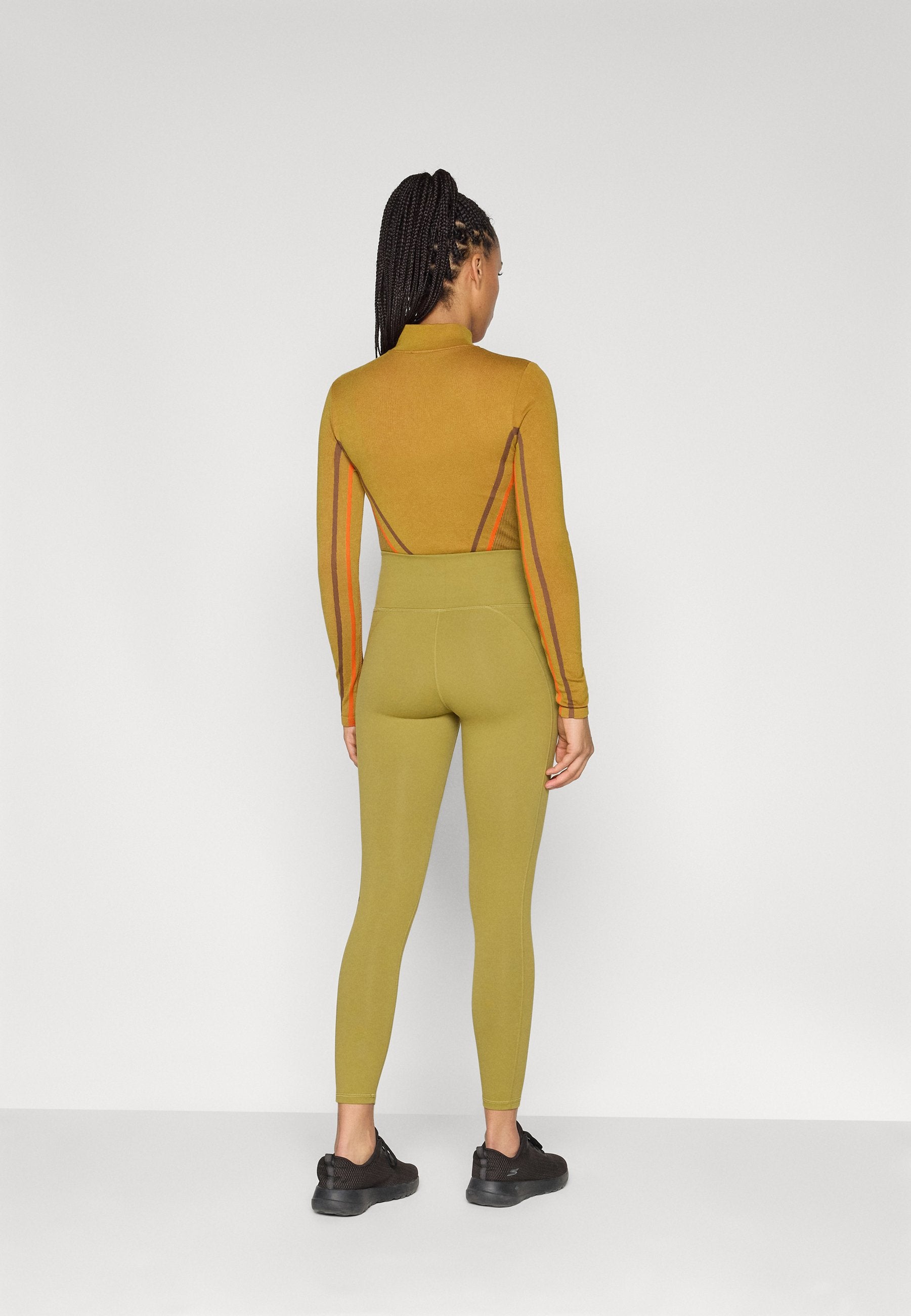Fabletics POWERHOLD