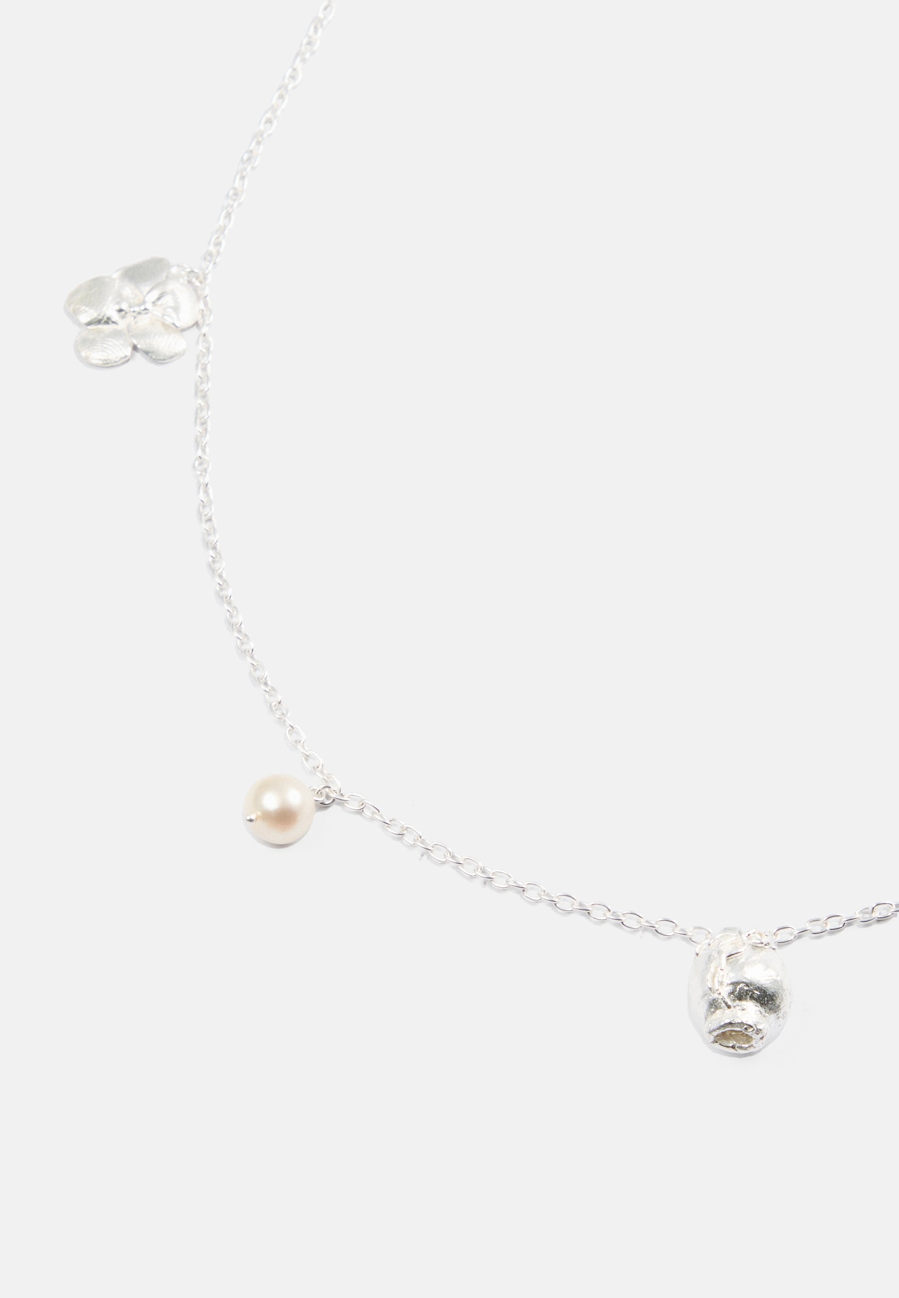 Completedworks NECKLACE  CHARMS