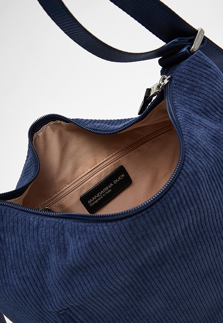 Mandarina Duck