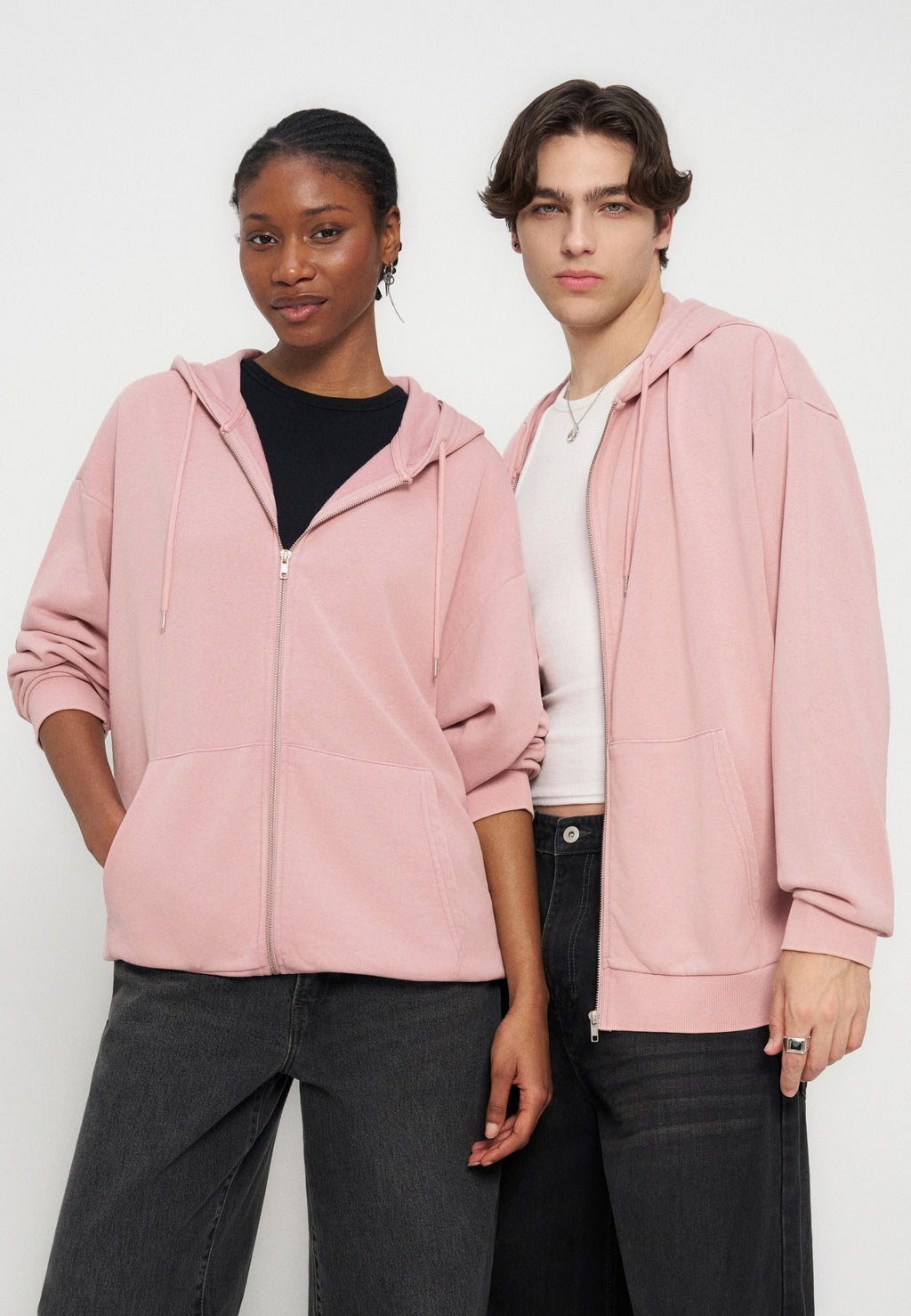 YOURTURN OVERSIZED FIT WASHED ZIP-UP HOODIE