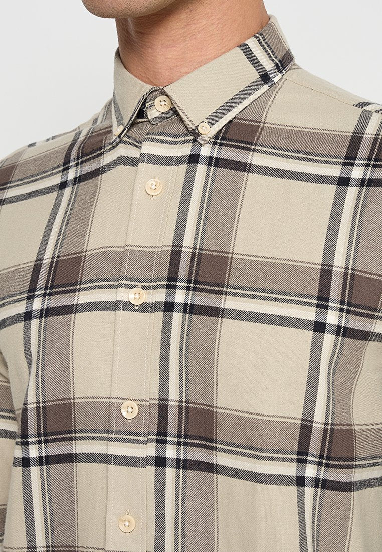 RELAXED FIT  Media 2