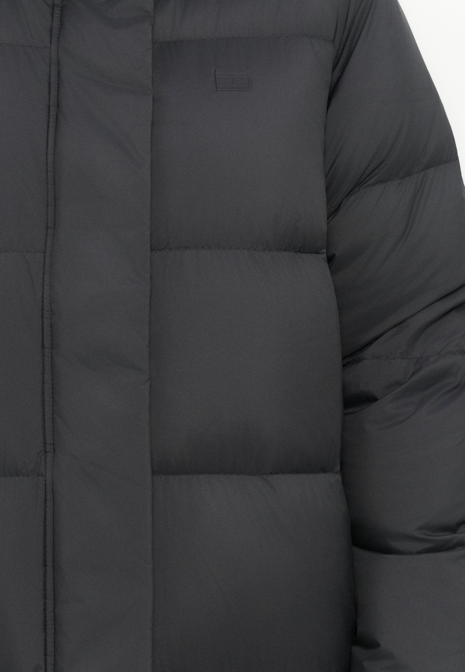 MODERN COAT Media 6