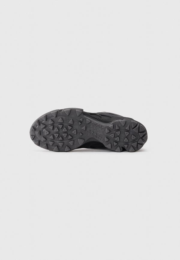 ECCO BIOM C-TRAIL