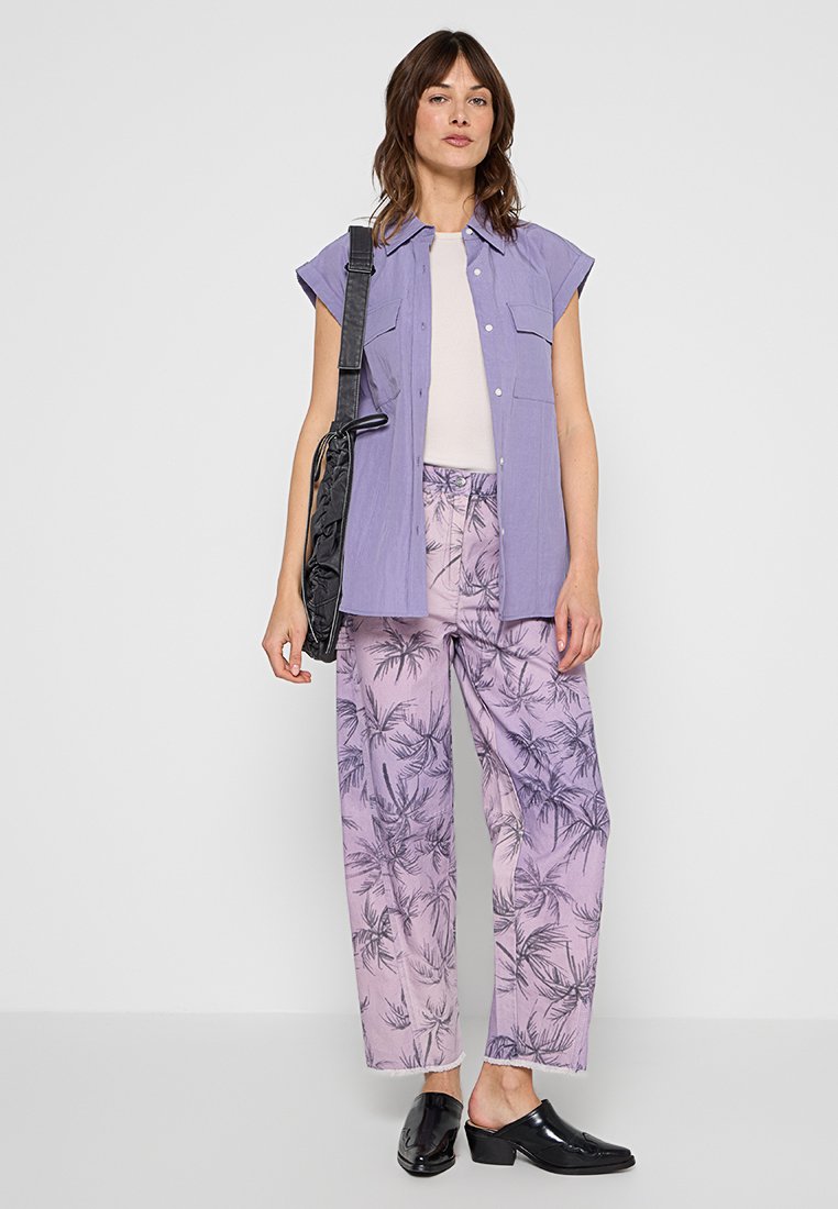 MAX&Co. MONILE