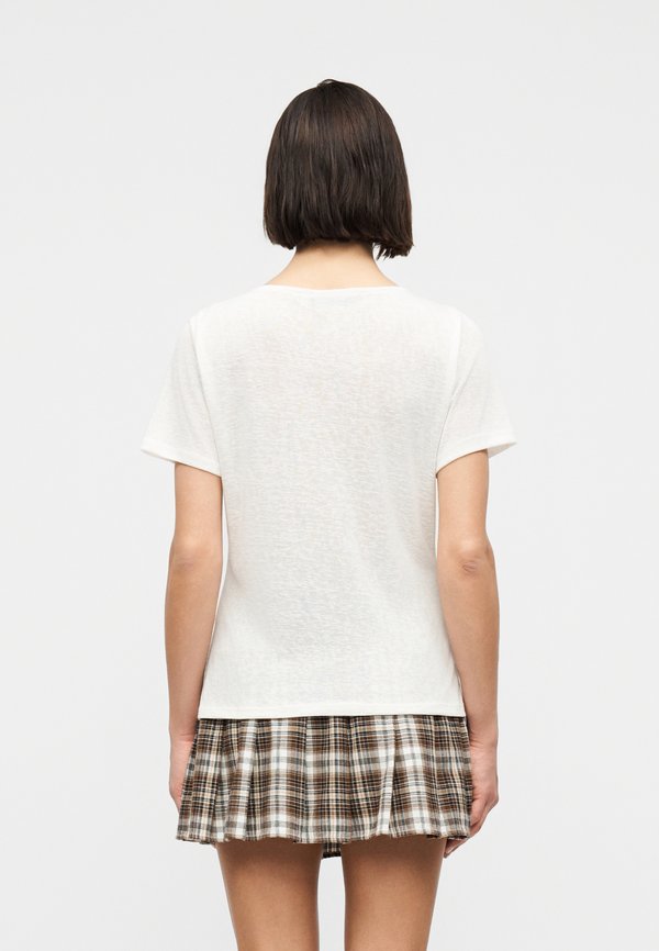 VILA VILACINE O NECK PEARL DETAIL