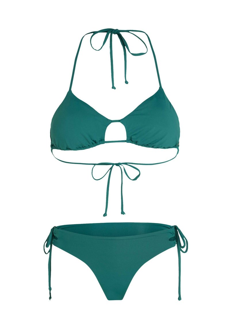 Türkisfarbener Bikini-Set mit einem dreieckigen Oberteil mit mittlerem Ausschnitt und Bändern, kombiniert mit niedrig geschnittenen Bikinislips mit seitlichen Bändern, gefertigt aus glattem Material.