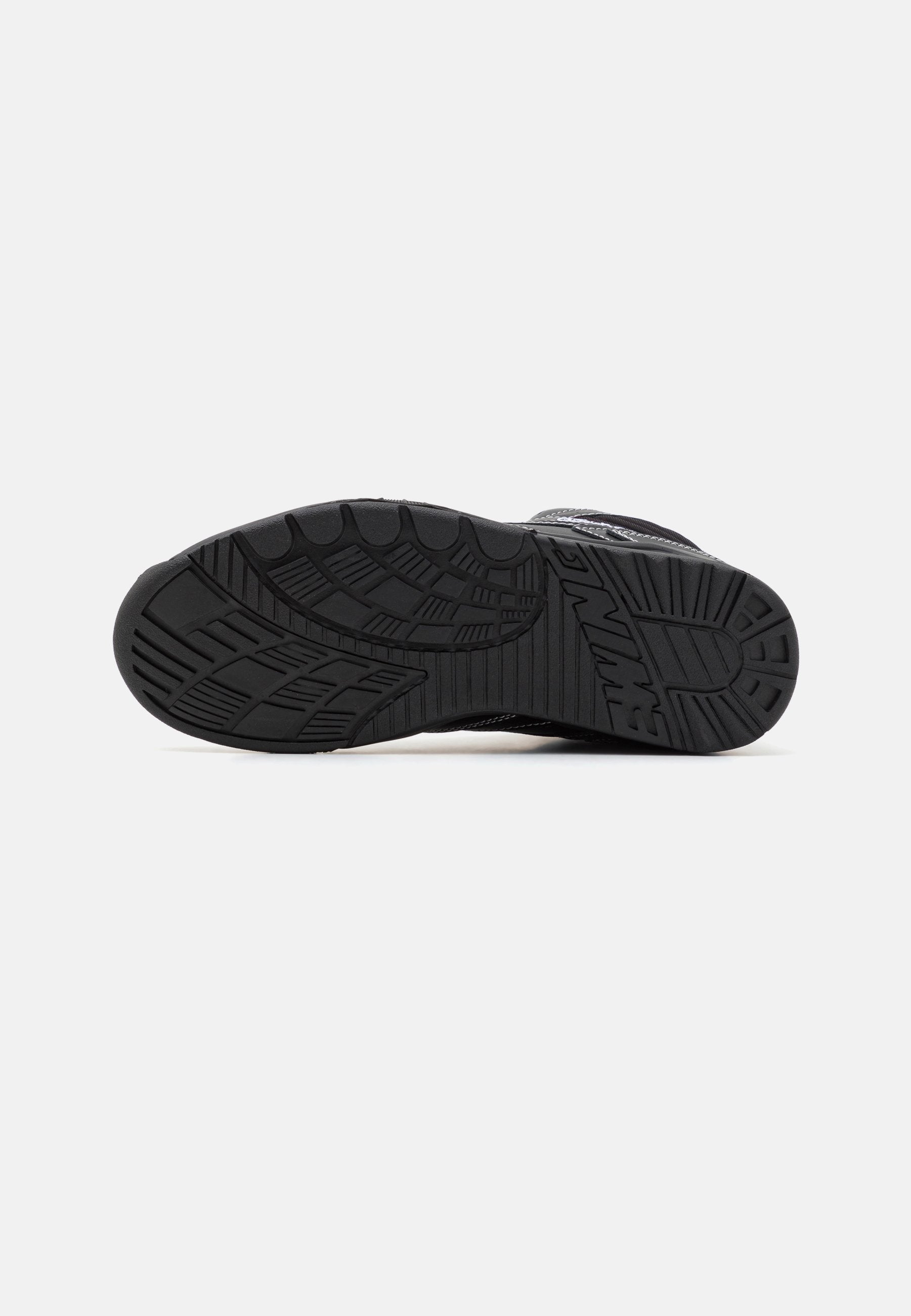 Patrick Ewing SPORT LITE EL APAGON
