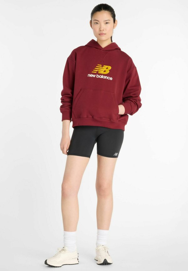 New Balance ATHLETICS FRENCH TERRY LOGO HOODIE - Hoodie - monarch burgundy
