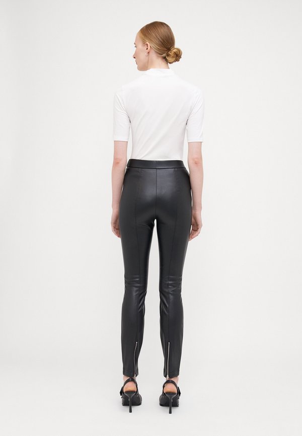 Even&Odd Tall by Zalando