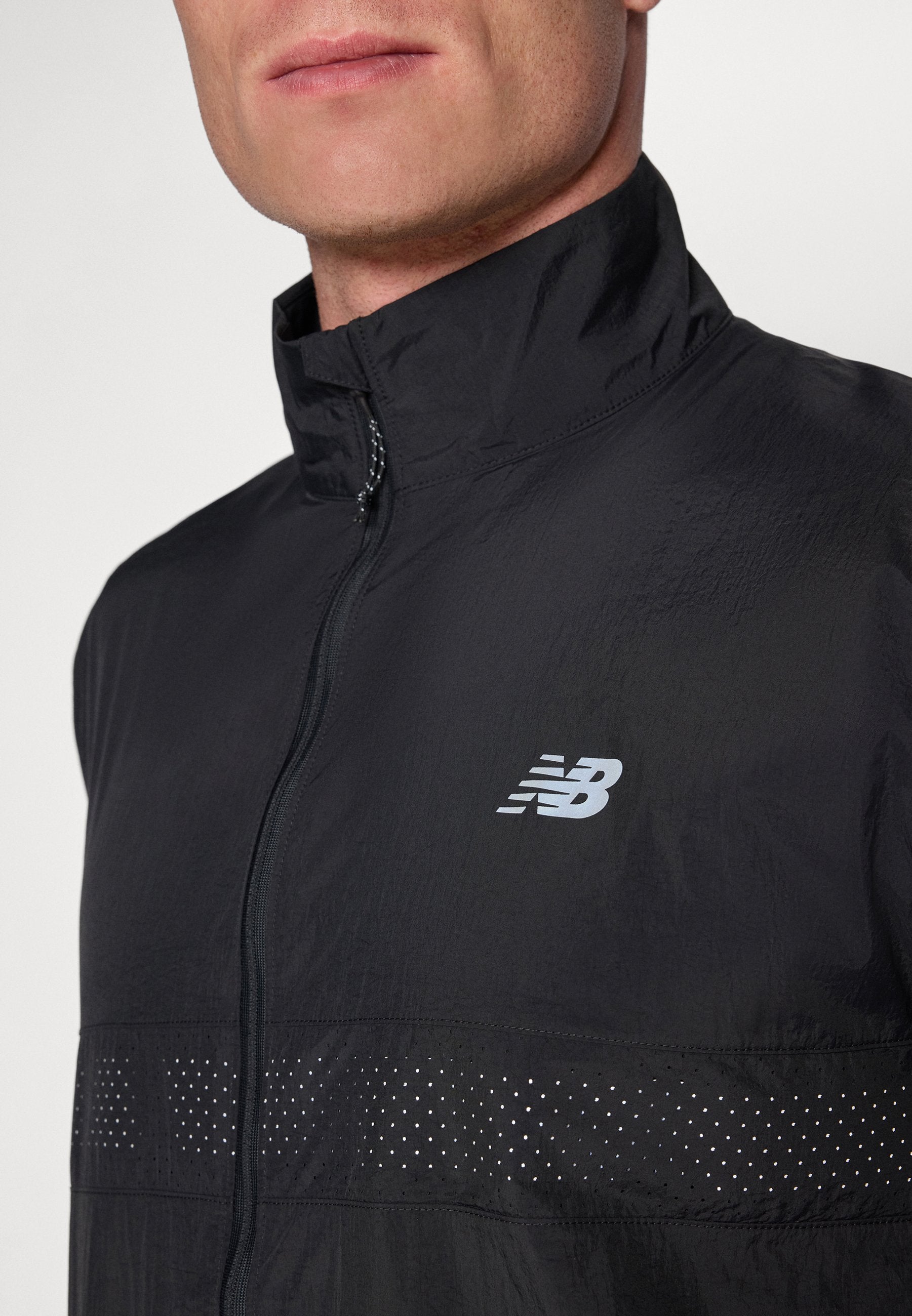 New Balance ATHLETICS REFLECTIVE PACKABLE JACKET
