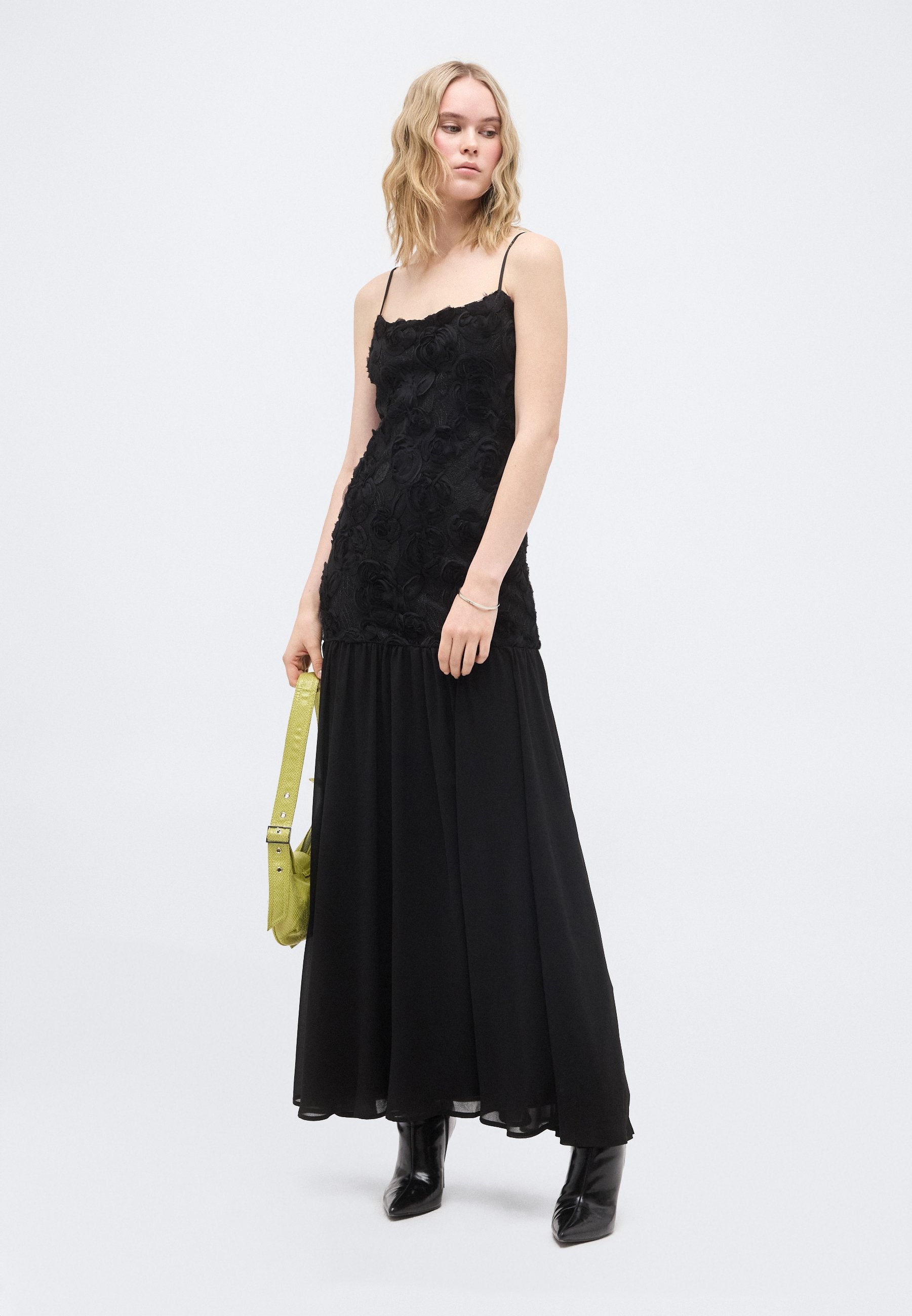 Gina Tricot EMBROIDERY DROPPED WAIST DRESS