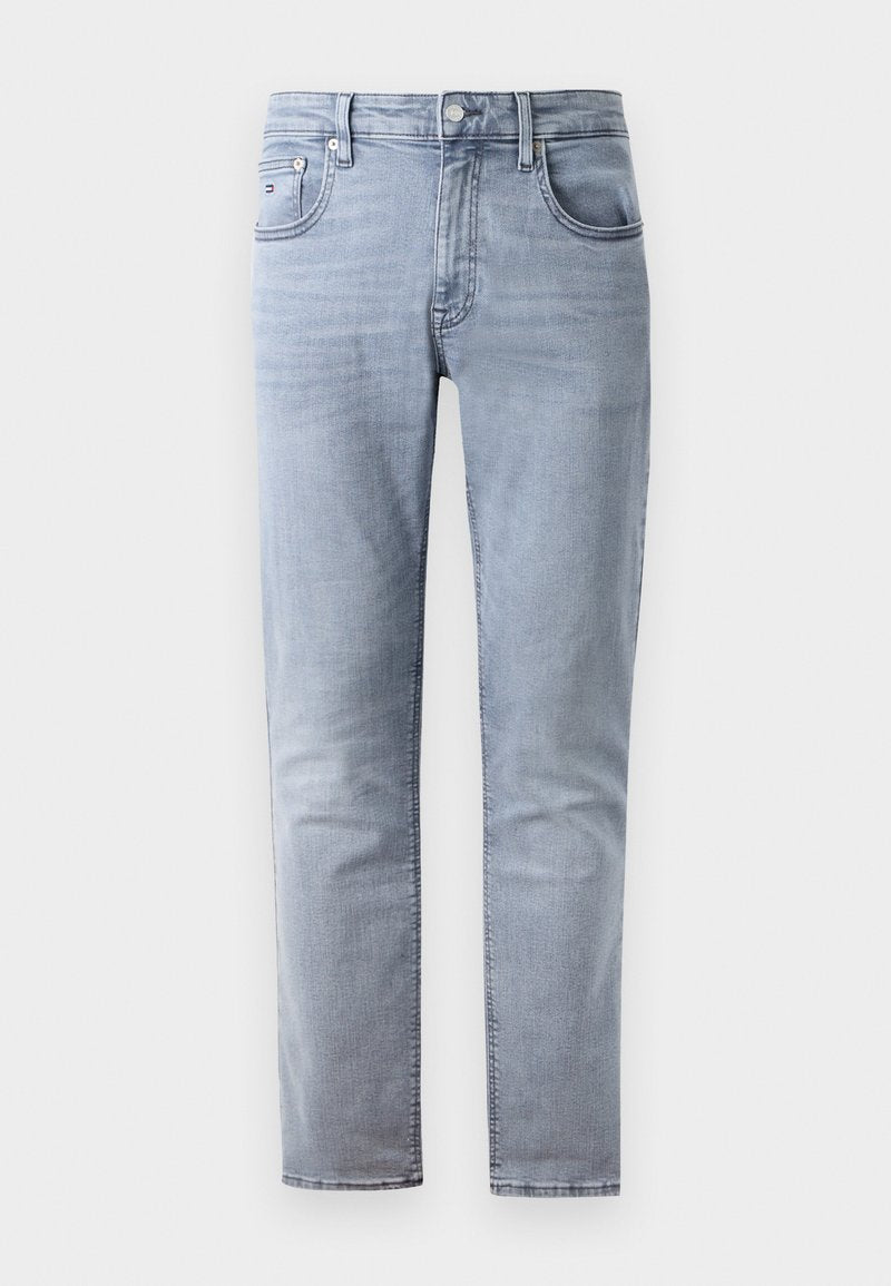 Hellblaue Jeans aus Denim mit geradem Bein, fünf Taschen und Knopfverschluss. Verfügt über dezente Ausbleichungen und eine strukturierte Oberfläche.
