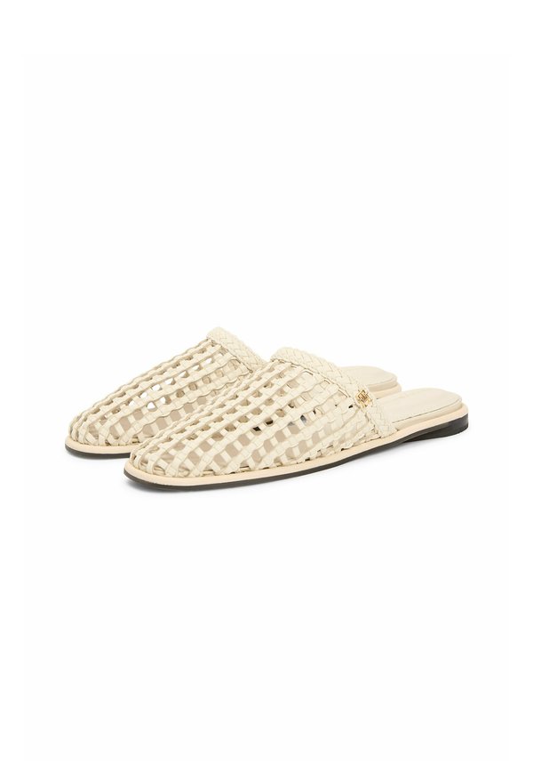 Tommy Hilfiger FLAT