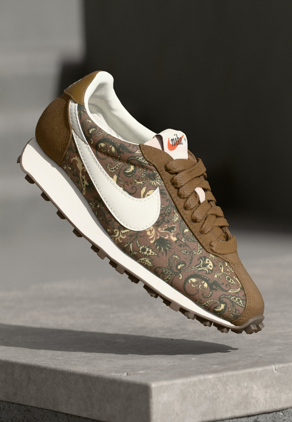 Nike Sportswear LD 1000