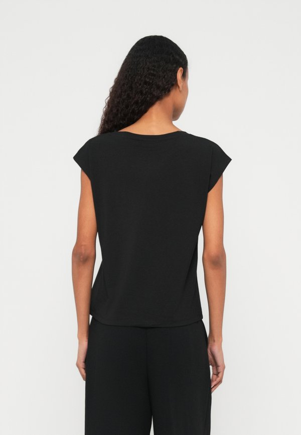 DKNY