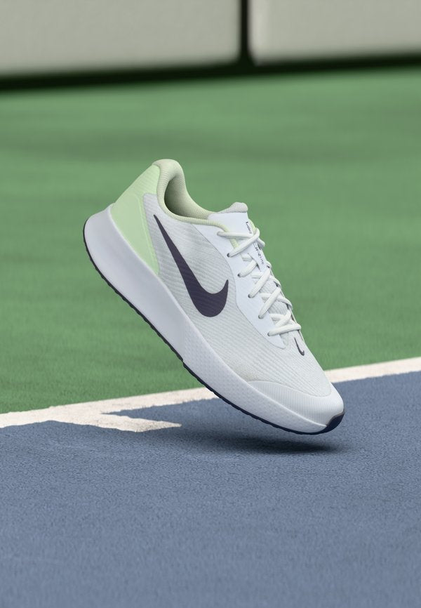 Nike Performance VAPOR LITE 3 HC - Multicourt tennis shoes - white/dark raisin/volt tint