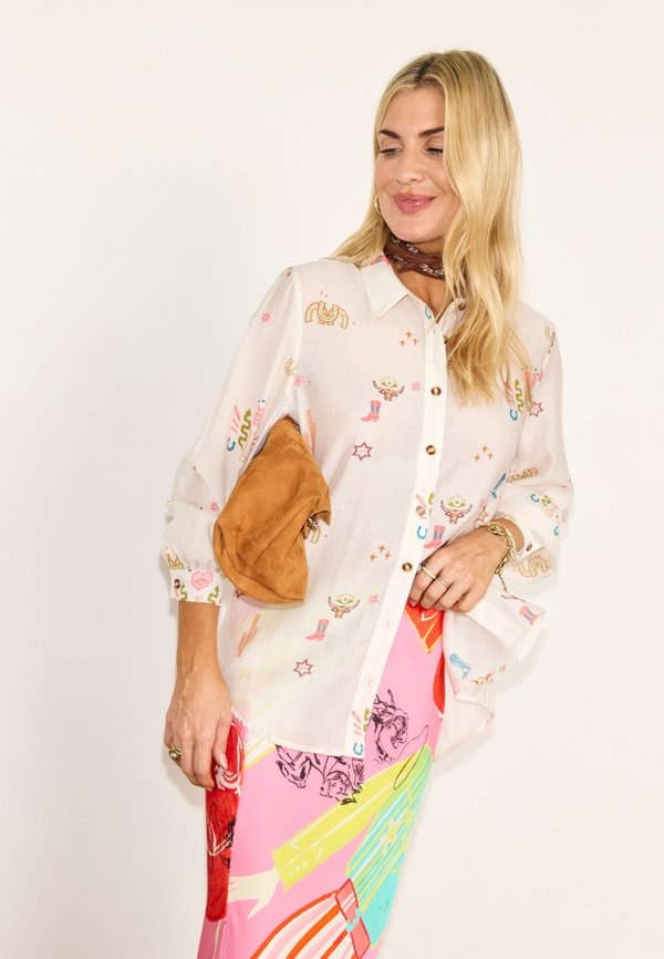 Never Fully Dressed WESTERN ICON MILEY SHIRT