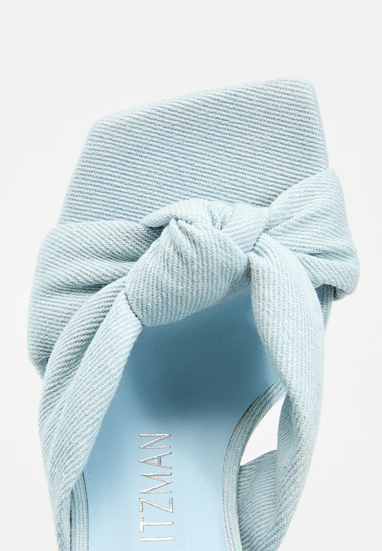 Stuart Weitzman PLAYA