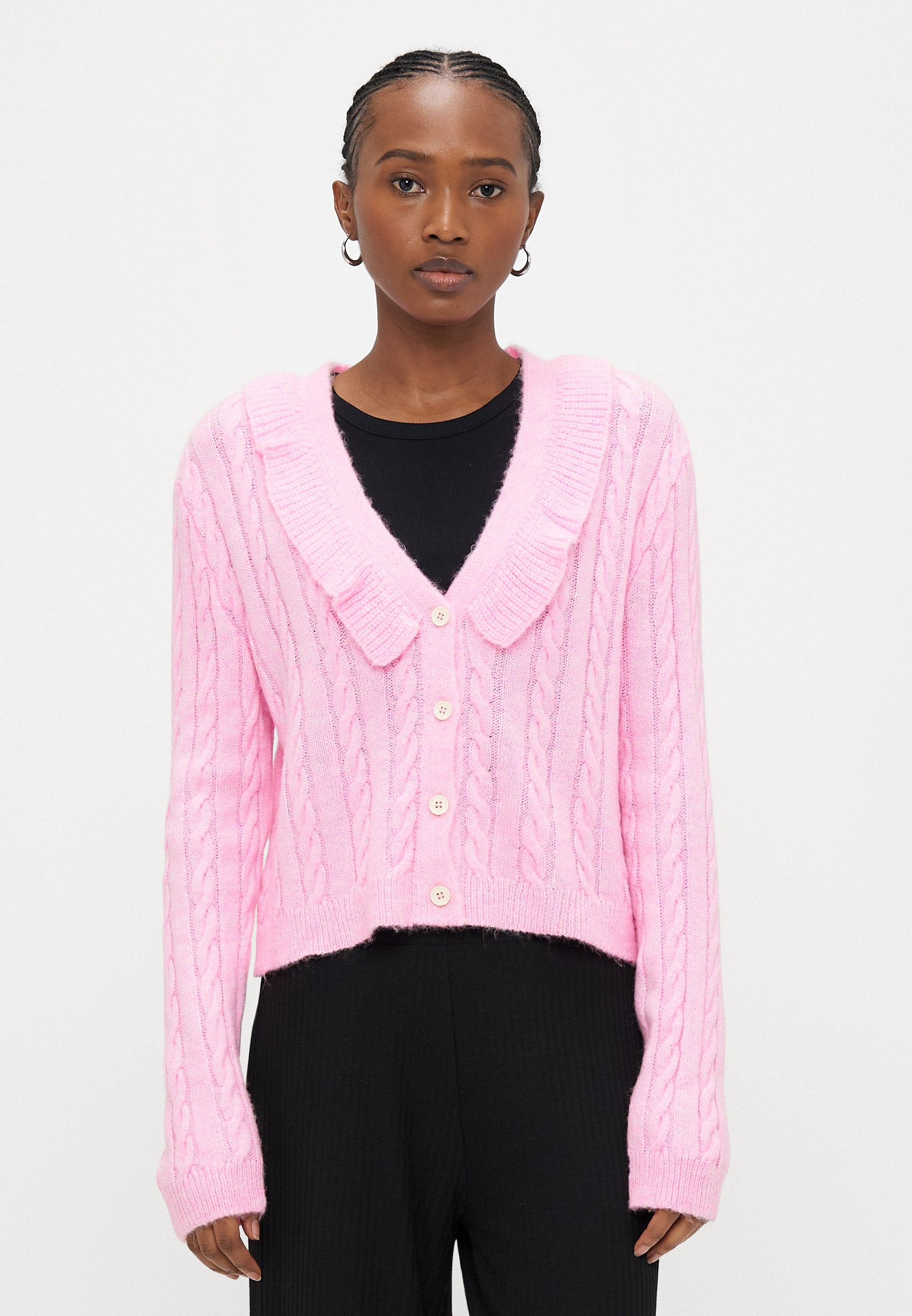 ONLVIRA V NECK BUTTON Media 3